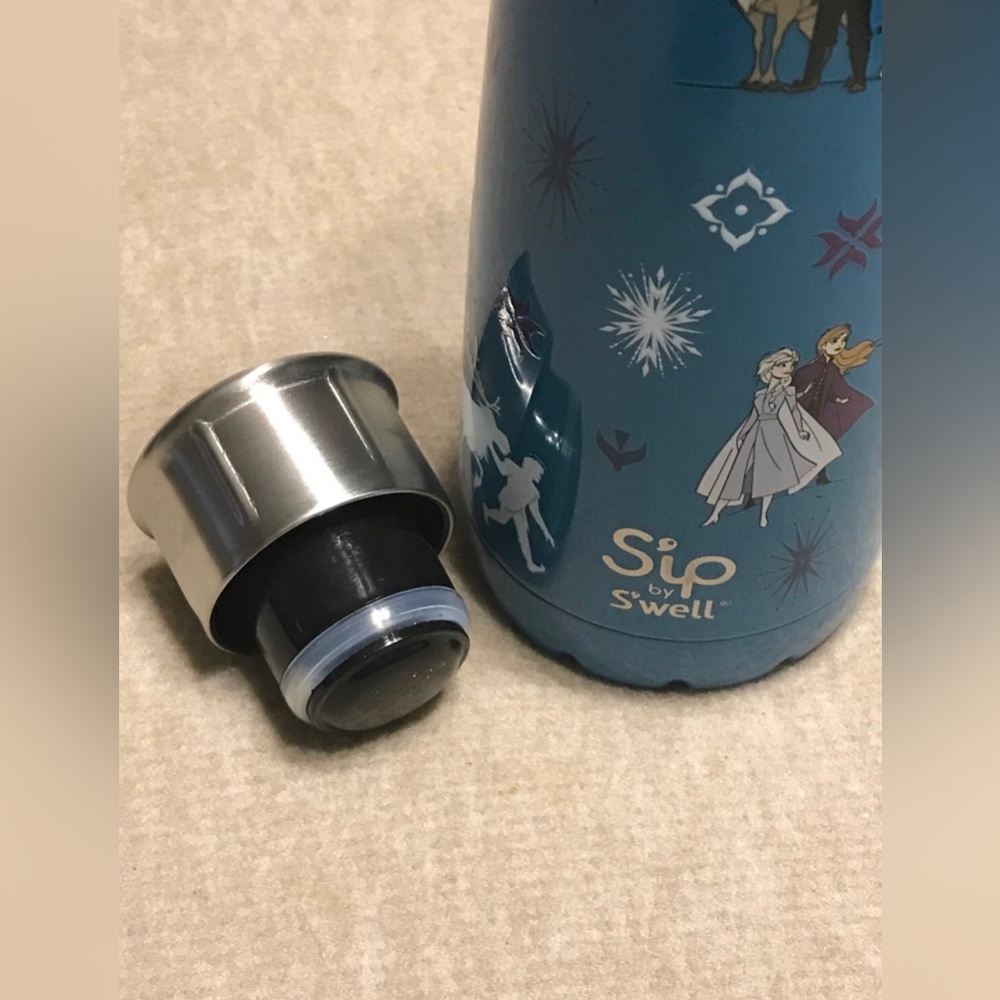 Sip by S’well Disney Frozen Stainless Steel Drink Water Bottle Hot or Cold - Picture 8 of 13